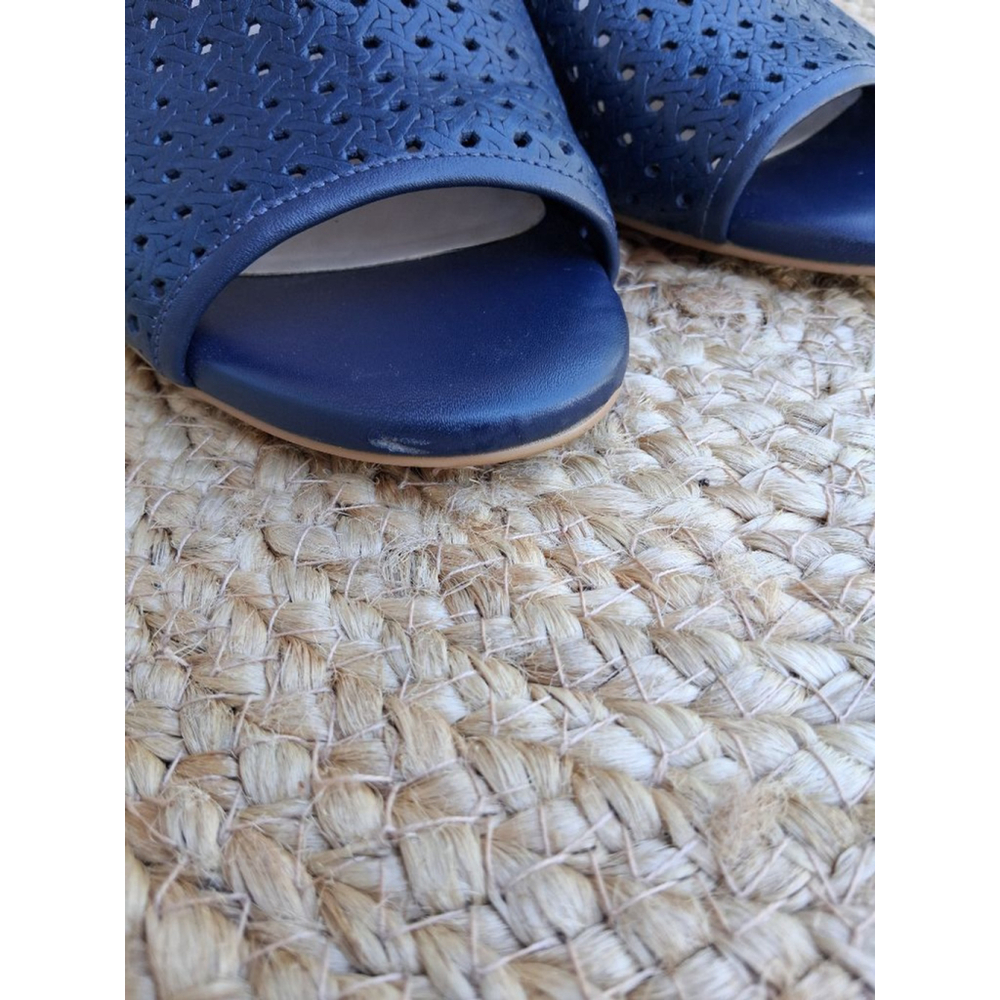 COLE HAAN Daina Open Toe Leather Mules Clogs Sandals Marine Blue 9.5 Boho - Picture 4 of 16